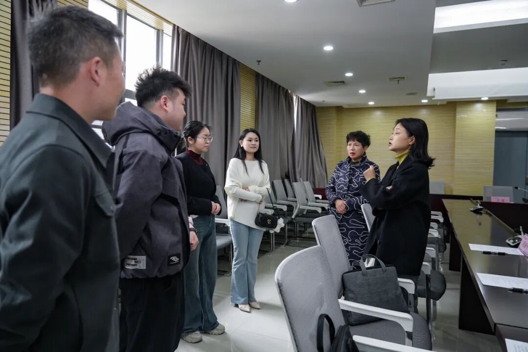 贵州工商职业大学与贵阳市第一人民医院共谋协同育人新路径