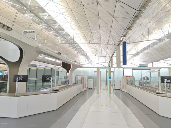 同方威视助力香港机场荣膺"全球最佳机场安检"奖，喜获官方感谢信