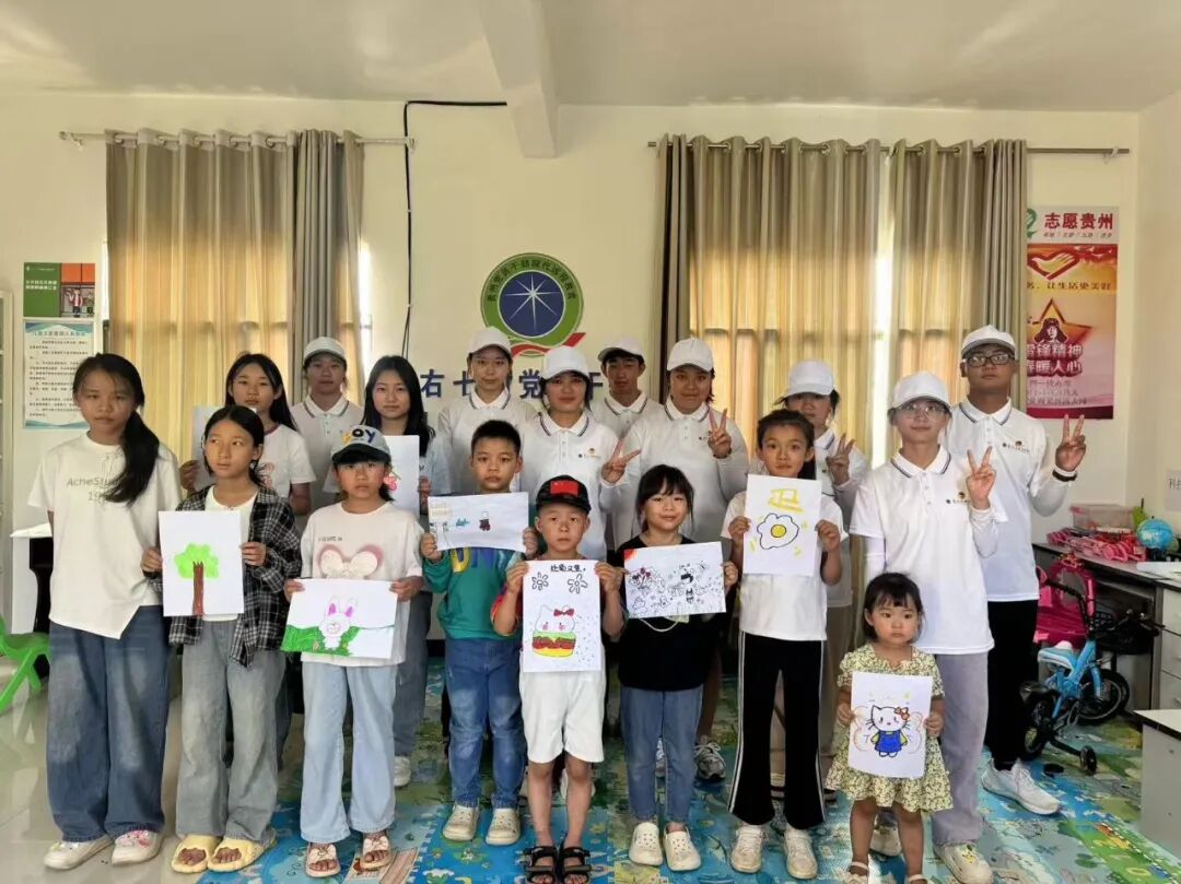 青春 · 榜YOUNG | 万明元：四次“三下乡”，他将“为人民服务”写在青春足迹