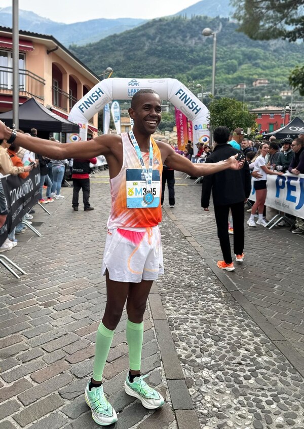 匹克携手意大利环加尔达湖马拉松 国际化布局迈入立体深耕新阶段 匹克携手意大利环加尔达湖马拉松 国际化布局迈入立体深耕新阶段