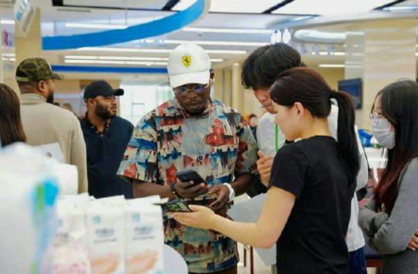 供应商网国际站签署战略合作协议，助力保定市跨境电商综合试验区建设，推动外贸行业新发展