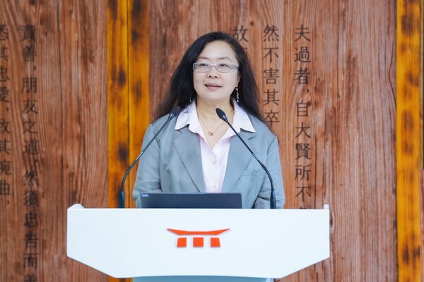 以经典润心 以阅读铸魂----润泽园教育联合发起"书香中国 文化自信"专题活动