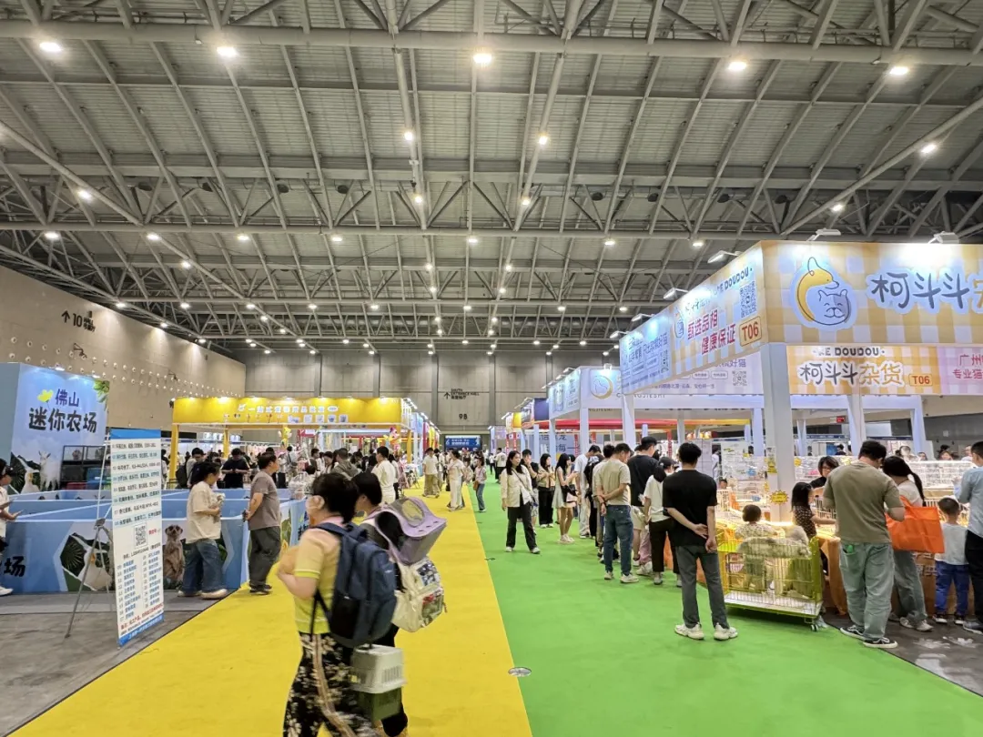 首届Q宠・佛山宠博会圆满收官！贵州百草轩产品广受好评，海内外客商齐聚洽谈代理合作