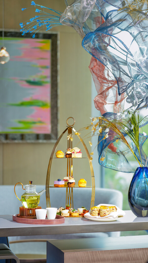 光影筑境，味绽烟花：烟花Bistro & Bar呈现从午后到深夜的美学飨宴