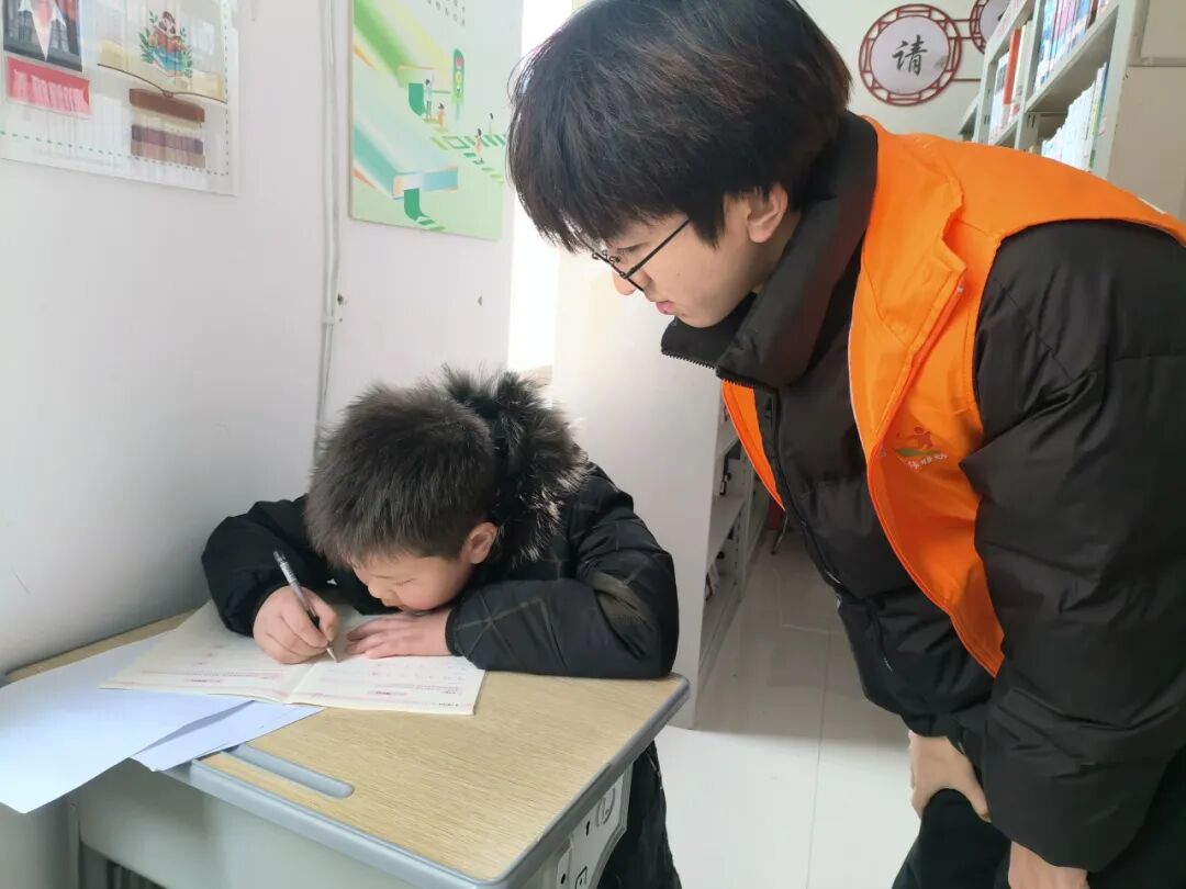 青春 · 榜YOUNG | 肖礼波：志愿服务时长超1000小时，用五次返乡回答“青年能为家乡做什么”