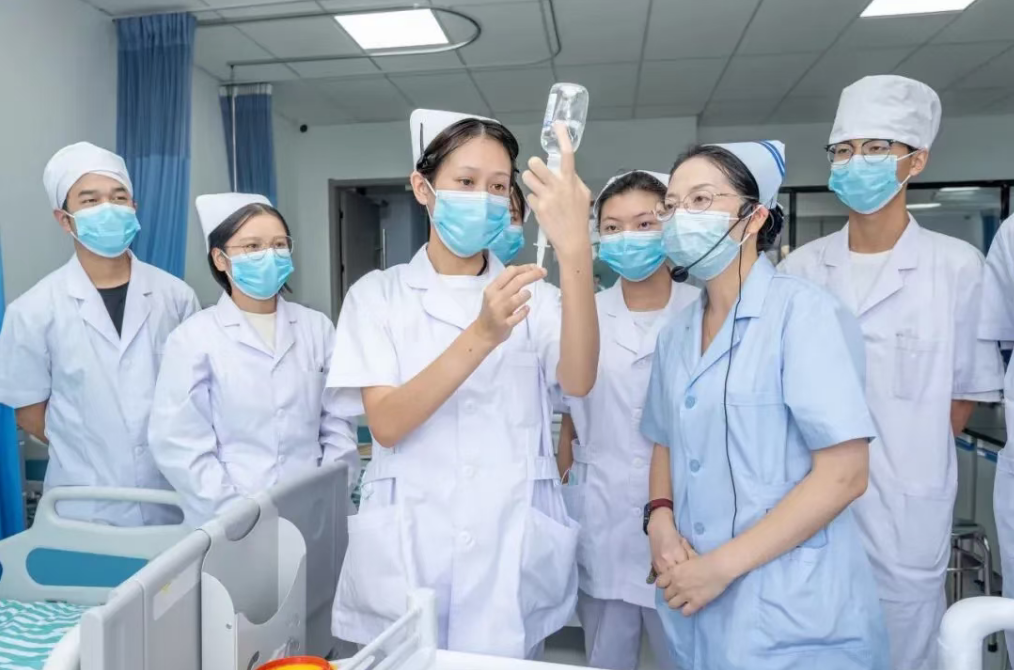 全员获奖！贵州工商职业大学5支团队在省级技能大赛中满载而归