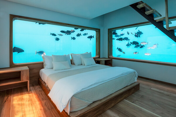 曼塔度假村（ The Manta Resort ）在奔巴岛（ Pemba Island ）推出新的水下客房，开启海洋旅游业的新篇章