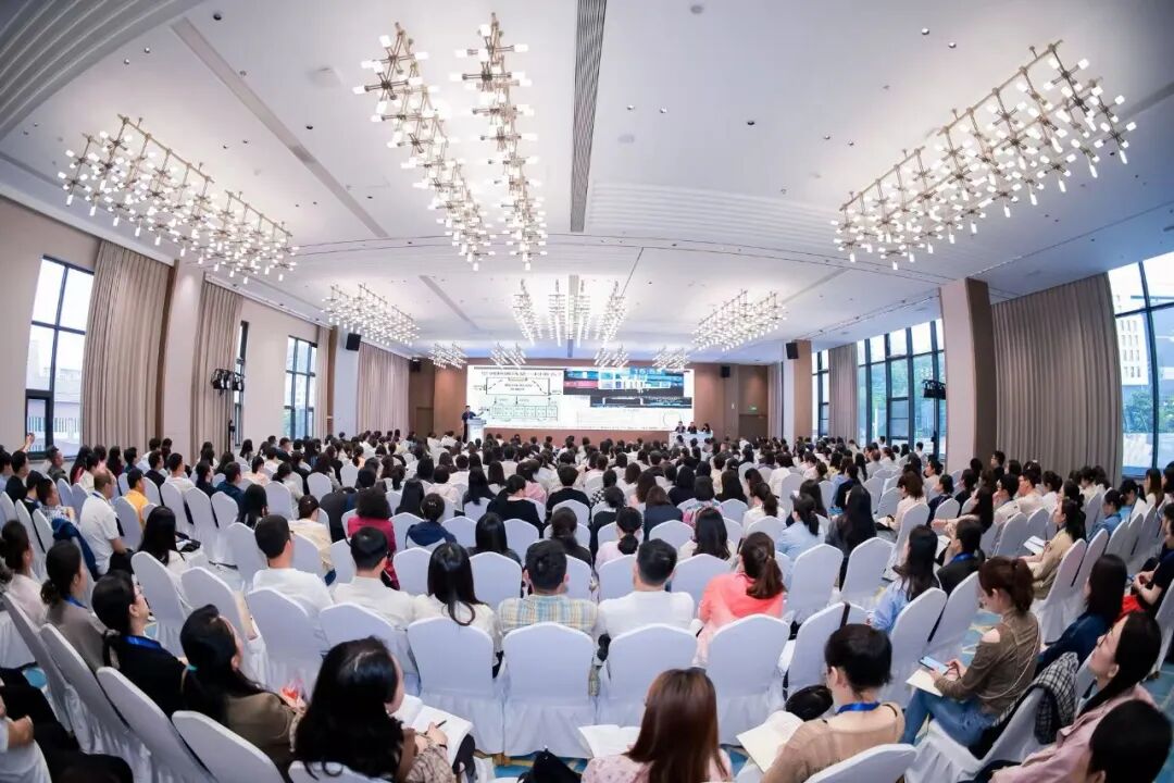 聚焦感控前沿 彰显本土实力——贵州百草轩消毒用品亮相全省医院感染管理学术年会
