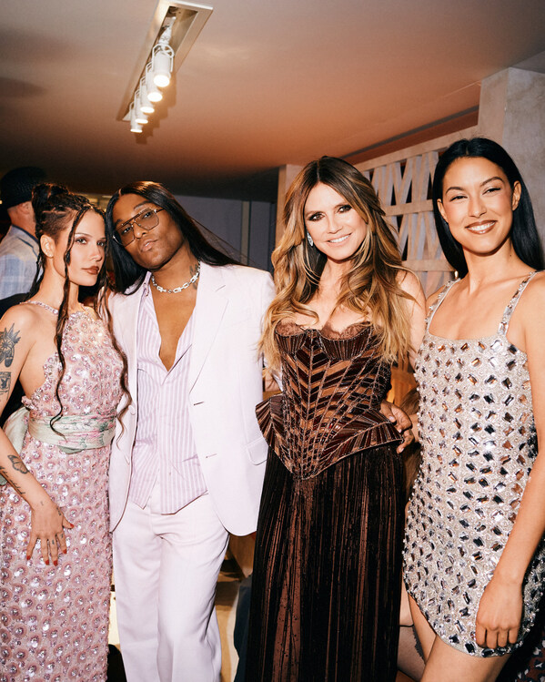 HEIDI KLUM和LAW ROACH与ADRIANA LIMA、HALSEY、STEPHEN LIBBY和LUCIEN LAVISCOUNT一起庆祝HOUSE OF MAGNUM ®的推出