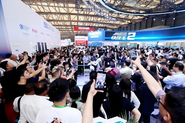 全球首破2000台:中控技术参股的浙江人形携手杰克科技,按下具身智能产业化快进键 全球首破2000台:中控技术参股的浙江人形携手杰克科技,按下具身智能产业化快进键