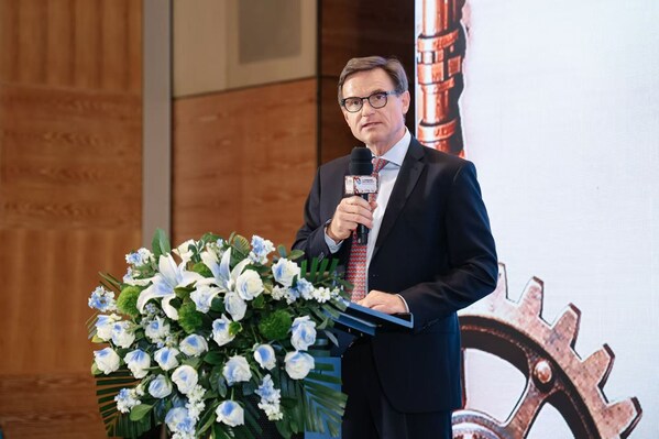 焕新启航 共谱新篇 ----TÜV 南德沈阳办公室乔迁仪式圆满举行