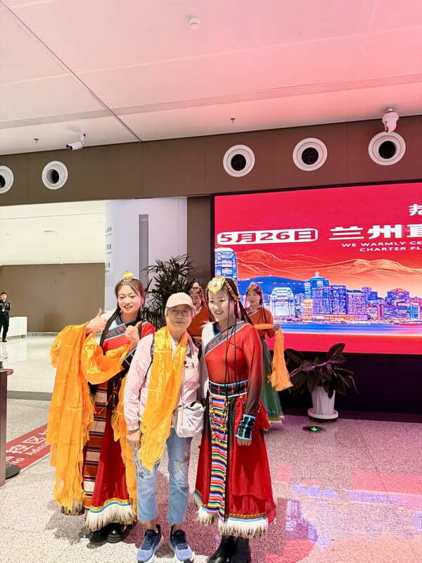/稿件更正 -- 香港航空有限公司（Hong Kong Airlines Limited）/