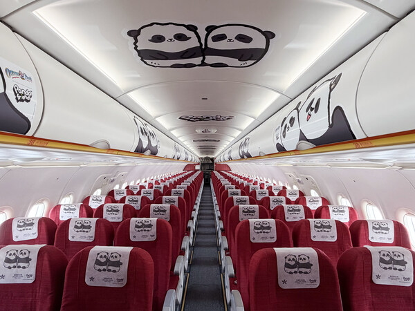 香港航空 X 海洋公园 Panda Friends彩绘客机全面升级