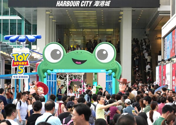 香港举行《反斗奇兵5》主题盛大派对 --「FOREVER TOYS @ 海港城」