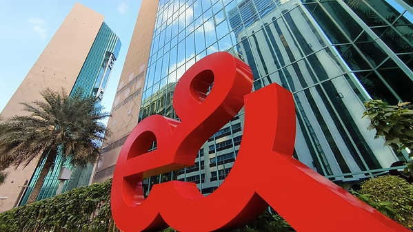 e&成功完成Vodafone股份出售,实现59.5亿美元现金收益 e&成功完成Vodafone股份出售,实现59.5亿美元现金收益