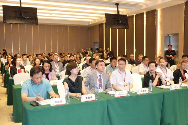 爱尔兰贸易与科技局于第十七届中国奶业大会开展爱尔兰乳业科技创新交流 爱尔兰贸易与科技局于第十七届中国奶业大会开展爱尔兰乳业科技创新交流