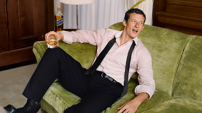 JOHNNIE WALKER BLUE LABEL宣布CALLUM TURNER出任全球品牌大使