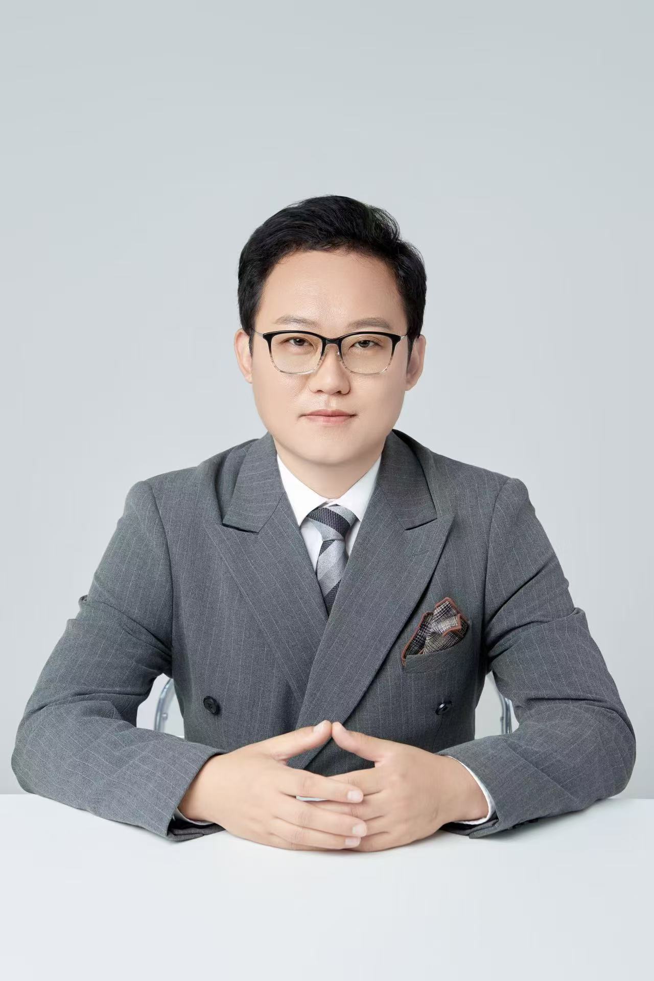 北京职务犯罪律师怎么选？从办案视角拆解安鸿鹏律师的差异化路径