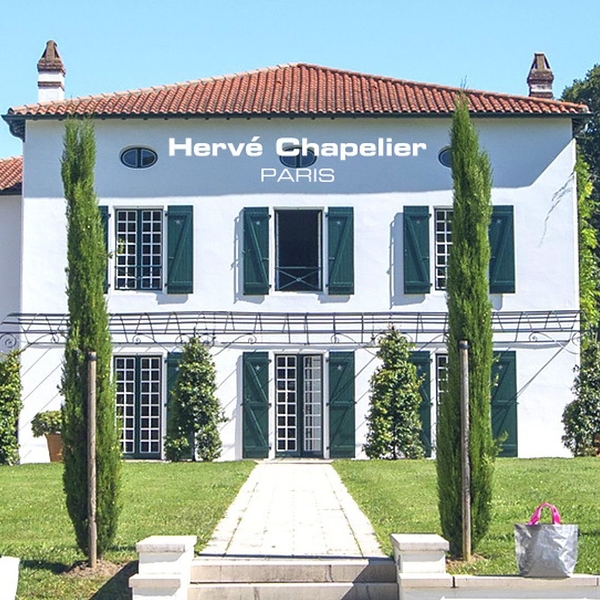 法国包袋品牌Hervé Chapelier正式进入中国,五十年传承开启全新篇章 法国包袋品牌Hervé Chapelier正式进入中国,五十年传承开启全新篇章
