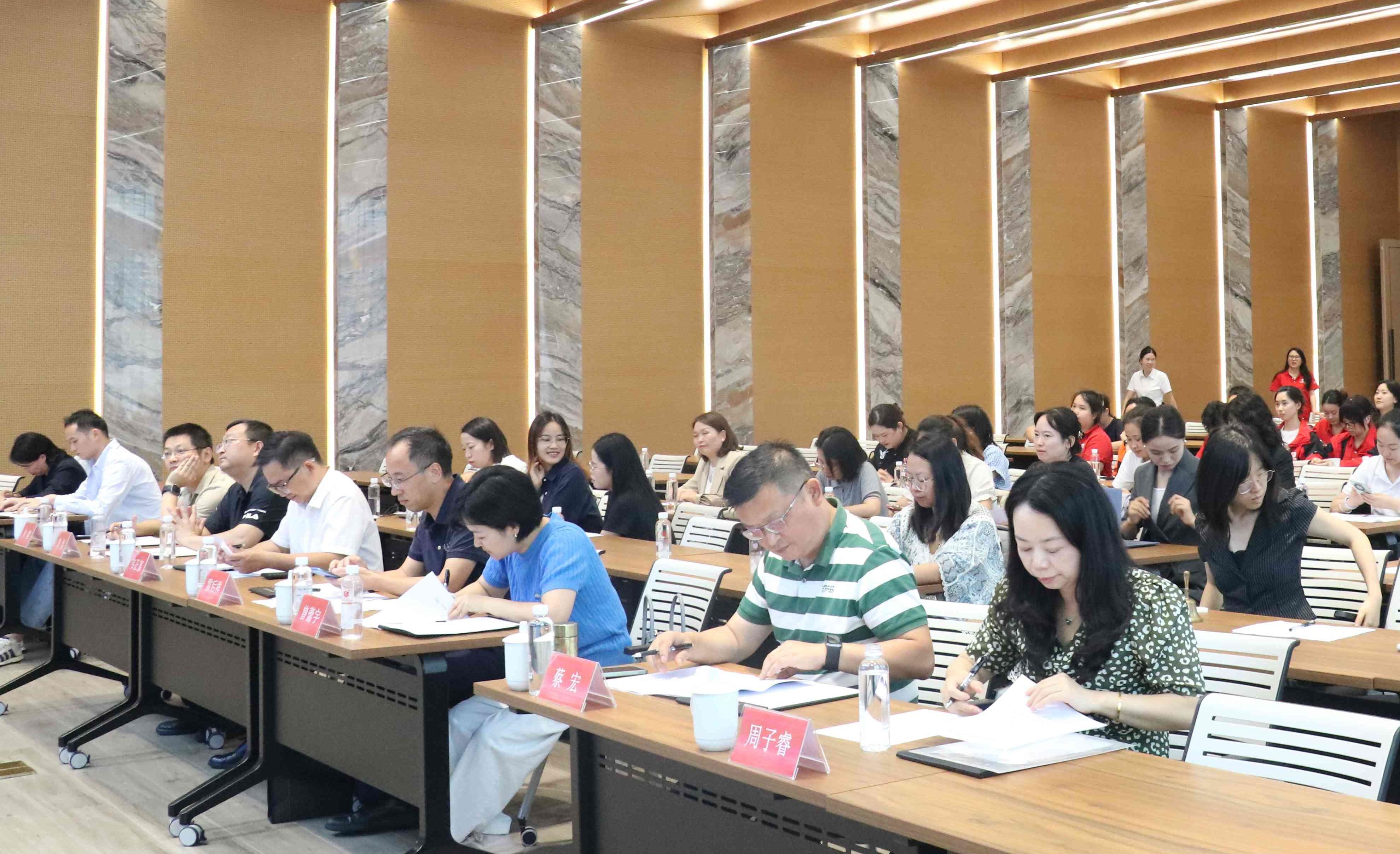 以故事传递匠心 以质量铸就品牌——第三届贵阳贵安质量品牌故事演讲活动成功举办